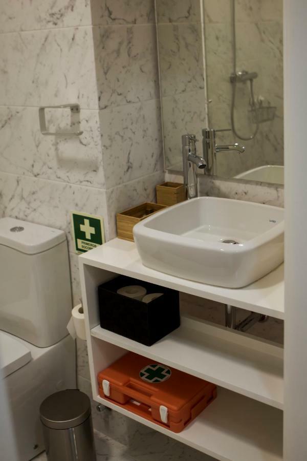 Nightingale Apartments Porto Bagian luar foto